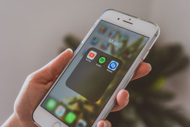why-streaming-apps-go-down-the-technology-behind-modern-outages